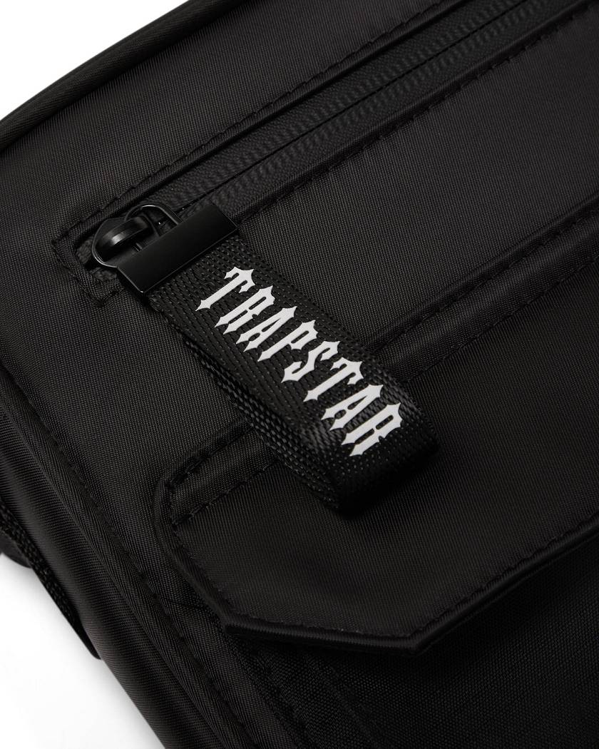 Trapstar Decoded Messenger Bag Black | TS-65179