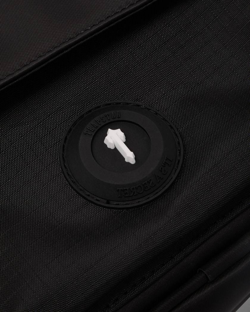Trapstar Decoded Messenger Bag Black | TS-65179
