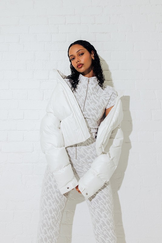 Trapstar Jacquard Fitted Zip Crop Top White | TS-64777